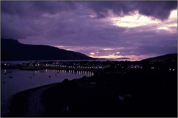 Northern lights - Ullapool at dusk